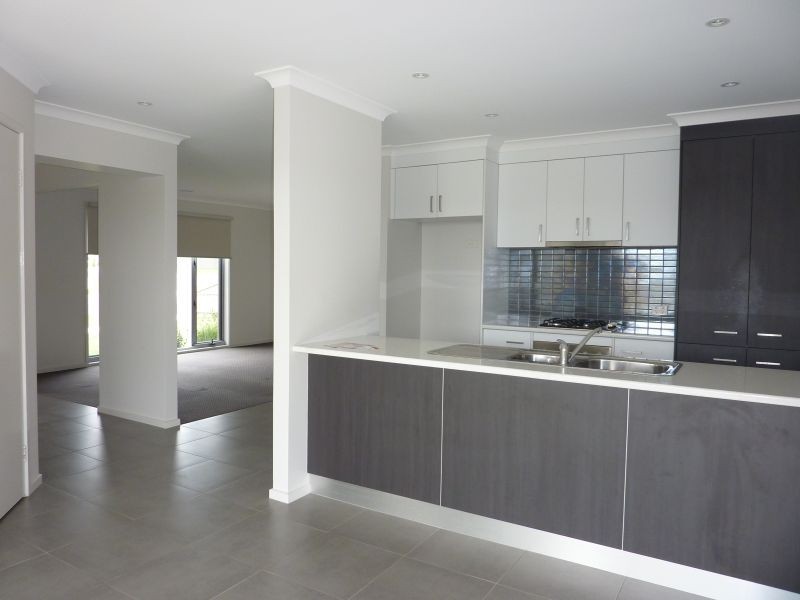 3 Connaught Way, Traralgon VIC 3844