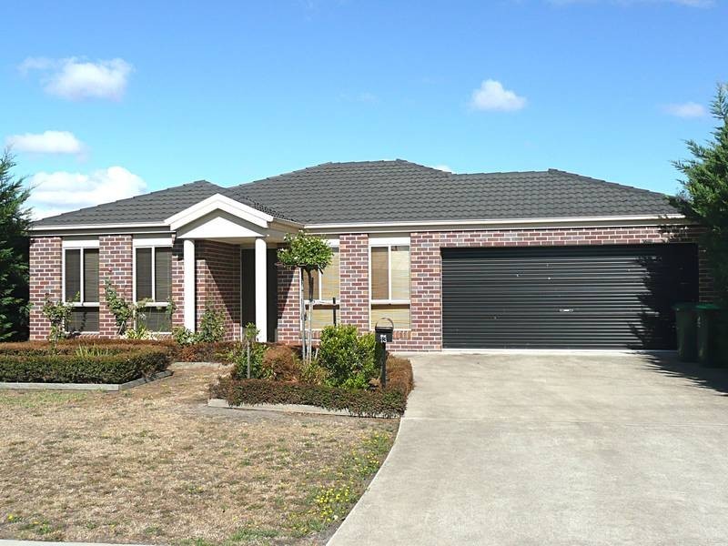 13 Tasman Close, Traralgon VIC 3844