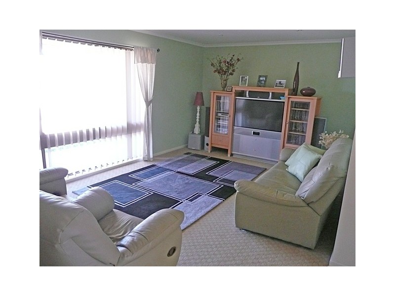 20 Helga Drive, Yallourn North VIC 3825