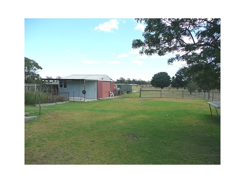 7 King Street, Toongabbie VIC 3856