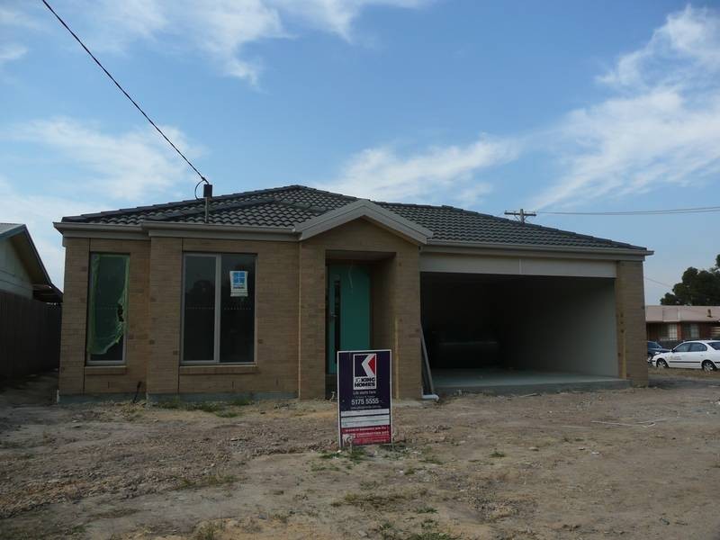 5 Rhodes Court, Glengarry VIC 3854