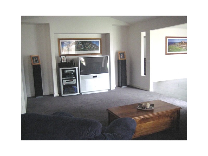4 Woodhall Close, Traralgon VIC 3844
