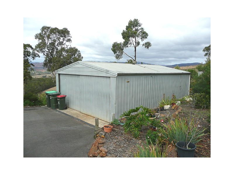 10 Hopkins Court, Hazelwood North VIC 3840