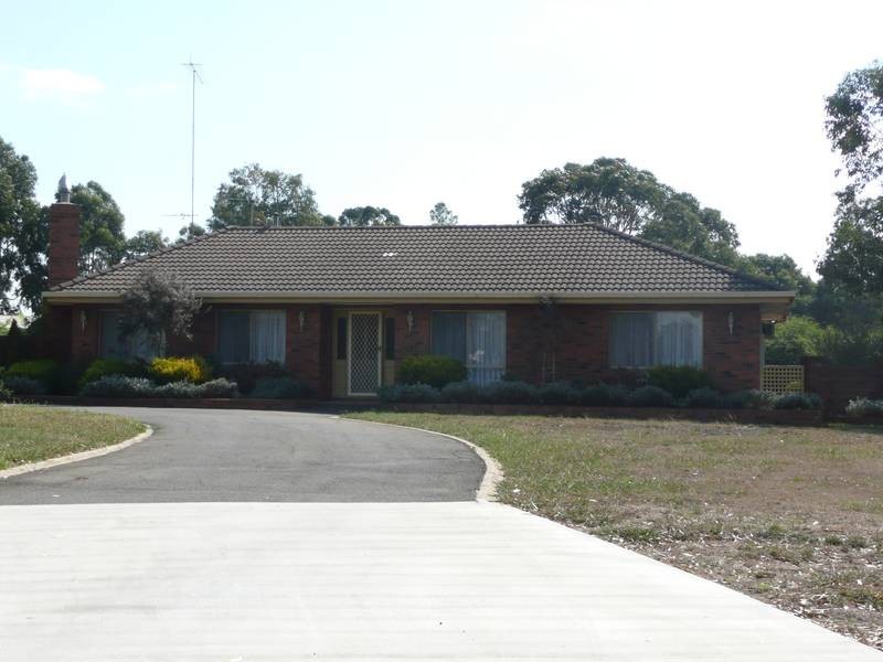 18 Malibu Place, Traralgon VIC 3844