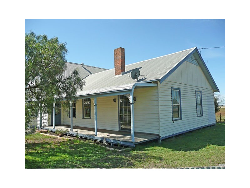30 Heyfield Road, Rosedale VIC 3847