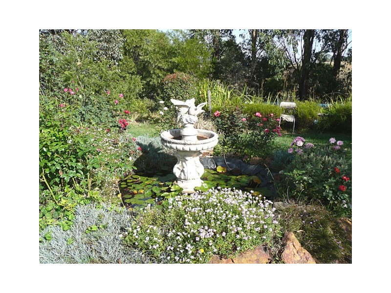 15 Blue Teal Crescent, Hazelwood North VIC 3840