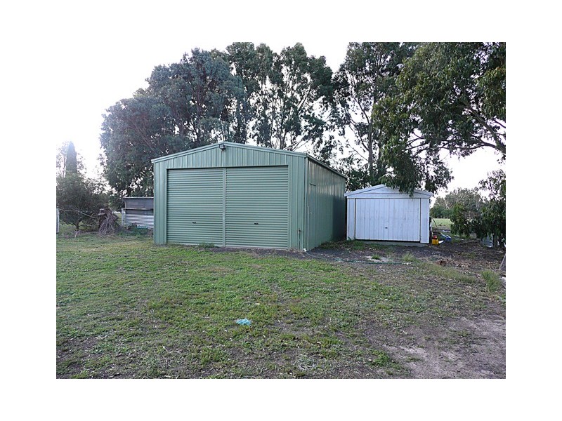 1 Ashton Court, Rosedale VIC 3847