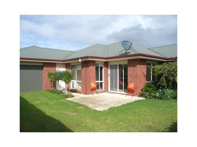 26 Poplar Avenue, Traralgon VIC 3844