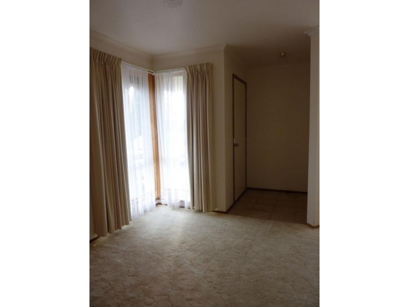 2/66 Wirilda Crescent, Traralgon VIC 3844