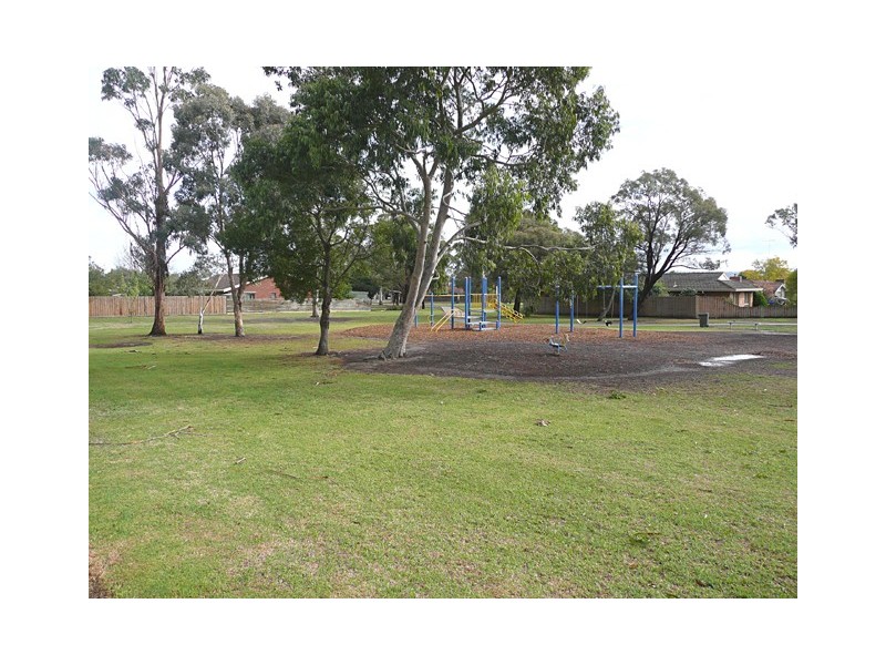 16 Brolga Boulevard, Traralgon VIC 3844