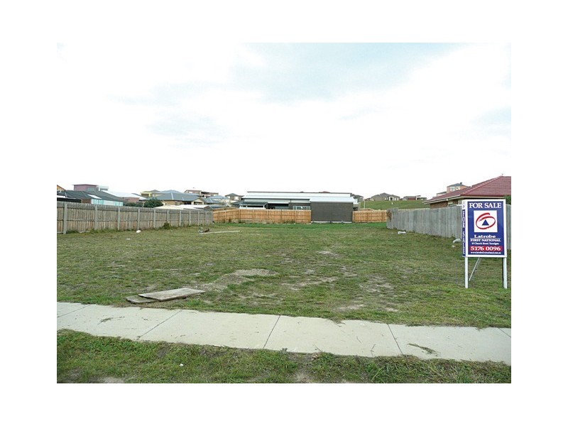 13 Alexandra Avenue, Traralgon VIC 3844