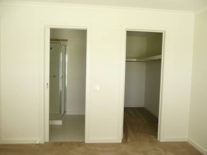 14 Lawn Avenue, Traralgon VIC 3844