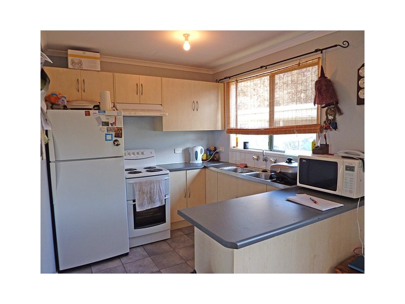 31 Johnsons Lane, Seaton VIC 3858