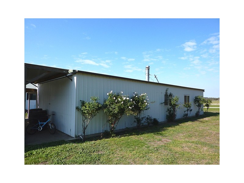 31 Johnsons Lane, Seaton VIC 3858