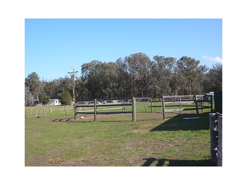 31 Johnsons Lane, Seaton VIC 3858