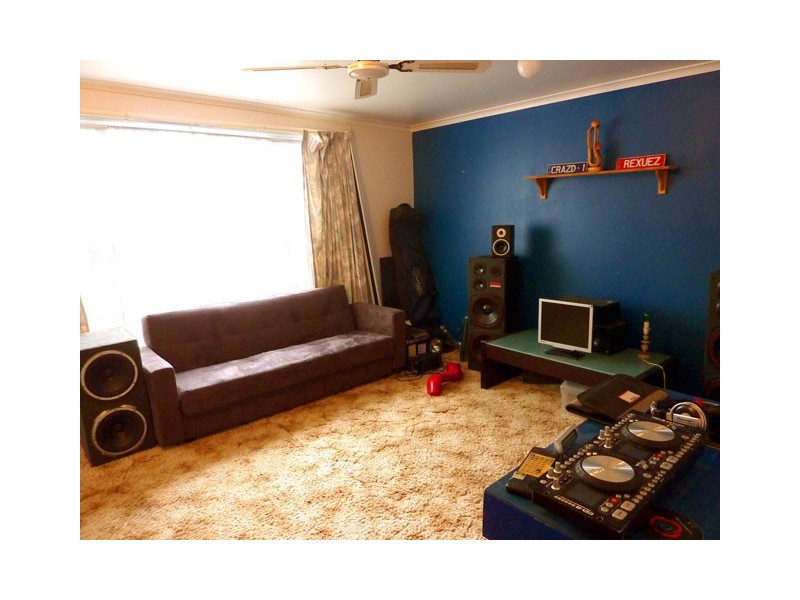 1 Gilwell Avenue, Traralgon VIC 3844