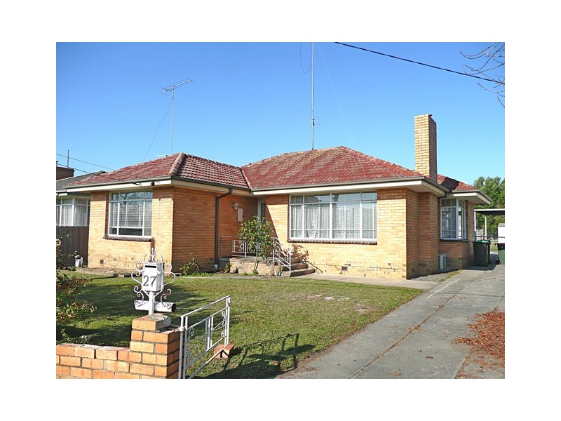 27 MCMILLAN STREET, Traralgon VIC 3844