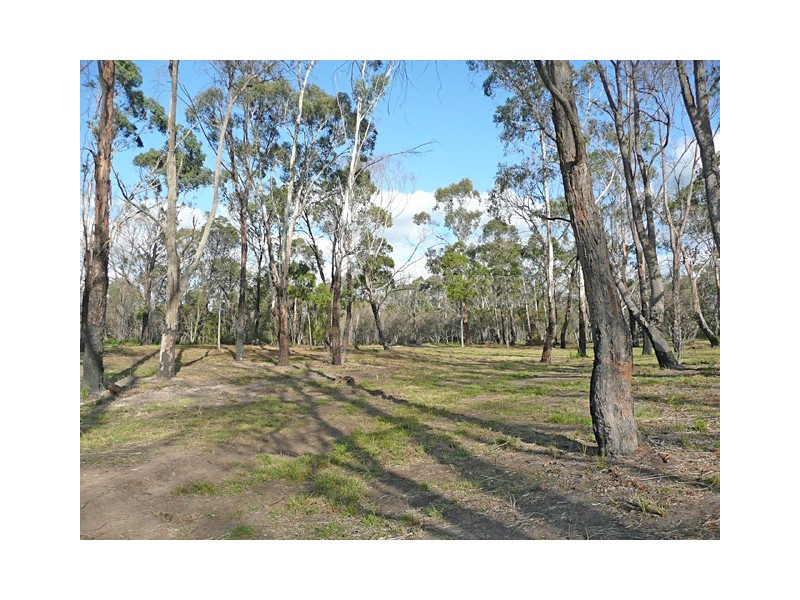 16E WILLUNG SOUTH ROAD, Gormandale VIC 3873