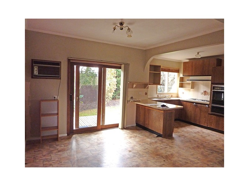 8 DAVIS COURT, Traralgon VIC 3844