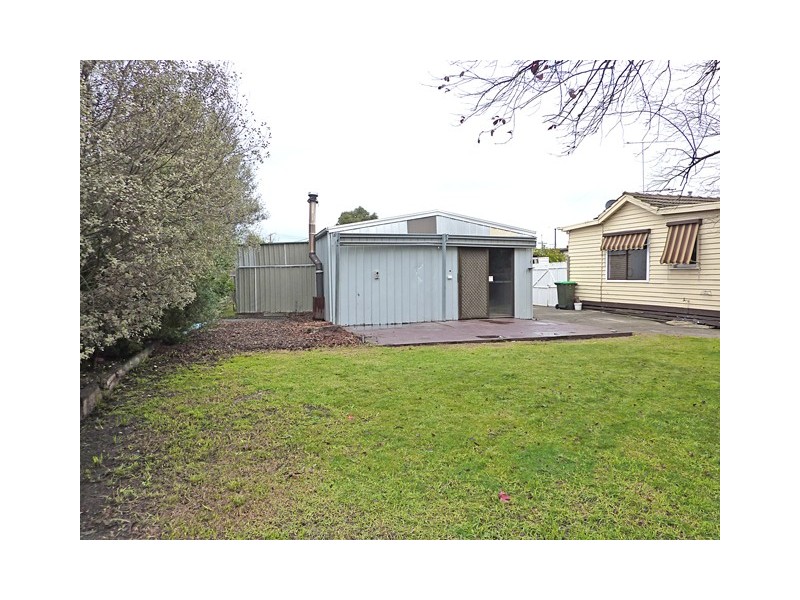 8 DAVIS COURT, Traralgon VIC 3844