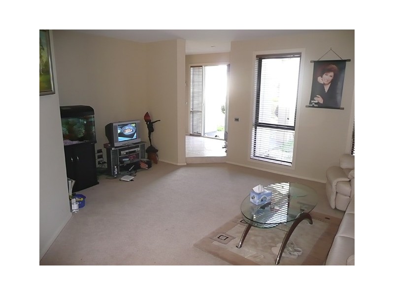 37 Greenfield Drive, Traralgon VIC 3844