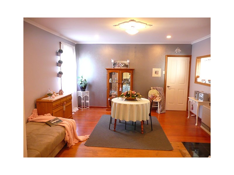 28 Crinigan Road, Morwell VIC 3840