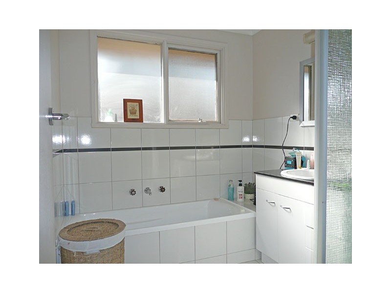 3 CANFIELD CRESCENT, Traralgon VIC 3844