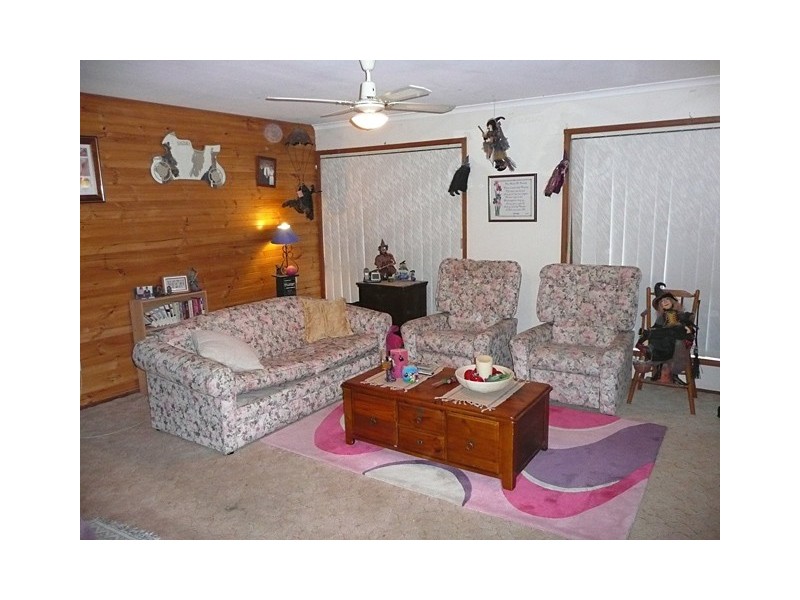 90 ARCHBOLDS LANE, Tyers VIC 3844