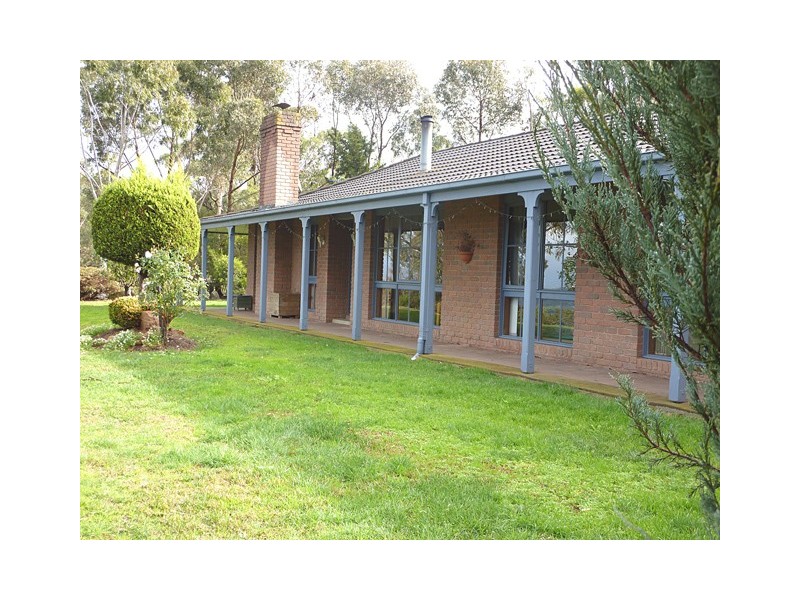 35 BELL DRIVE, Tyers VIC 3844