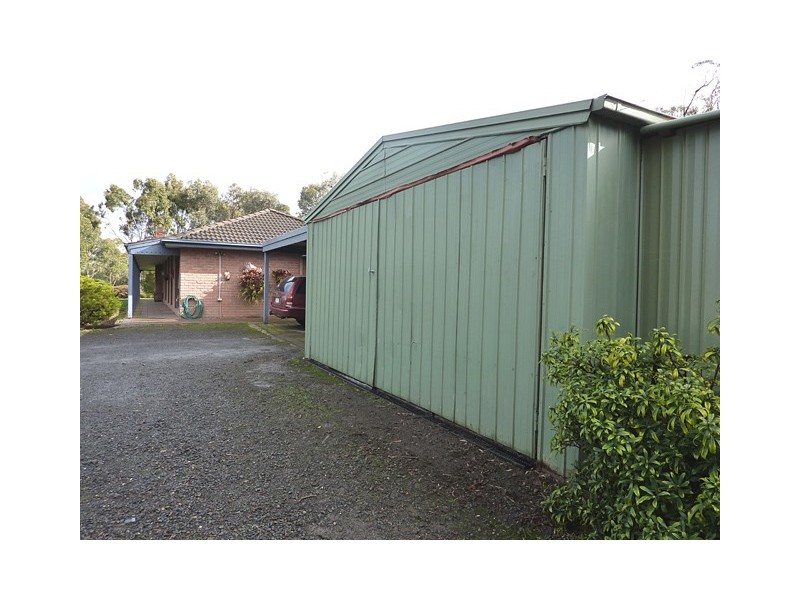35 BELL DRIVE, Tyers VIC 3844
