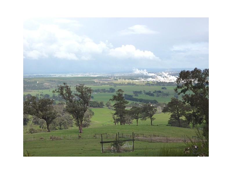 35 BELL DRIVE, Tyers VIC 3844