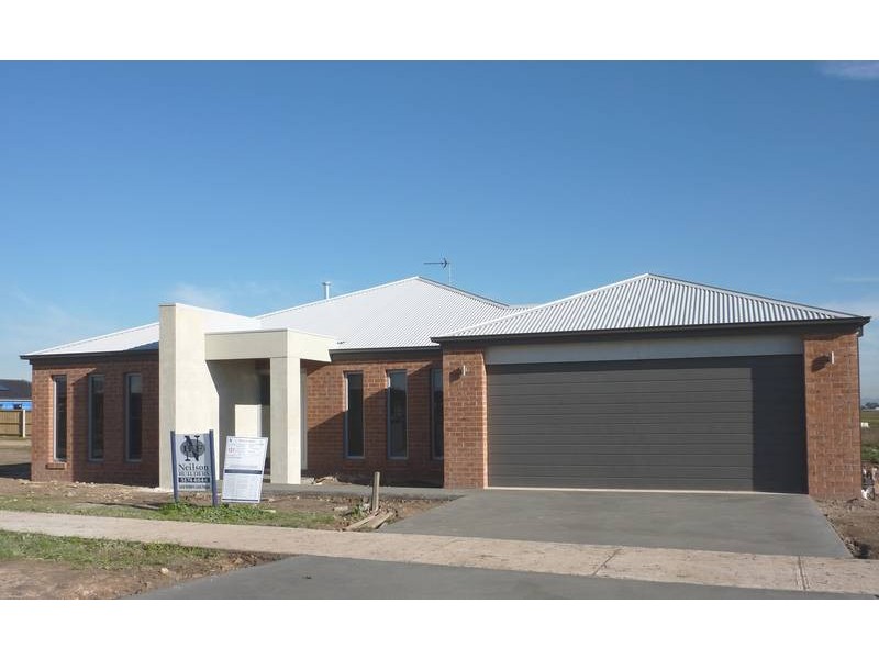 13 Westminster Avenue, Traralgon VIC 3844