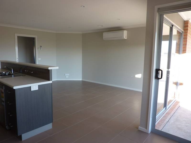 13 Westminster Avenue, Traralgon VIC 3844