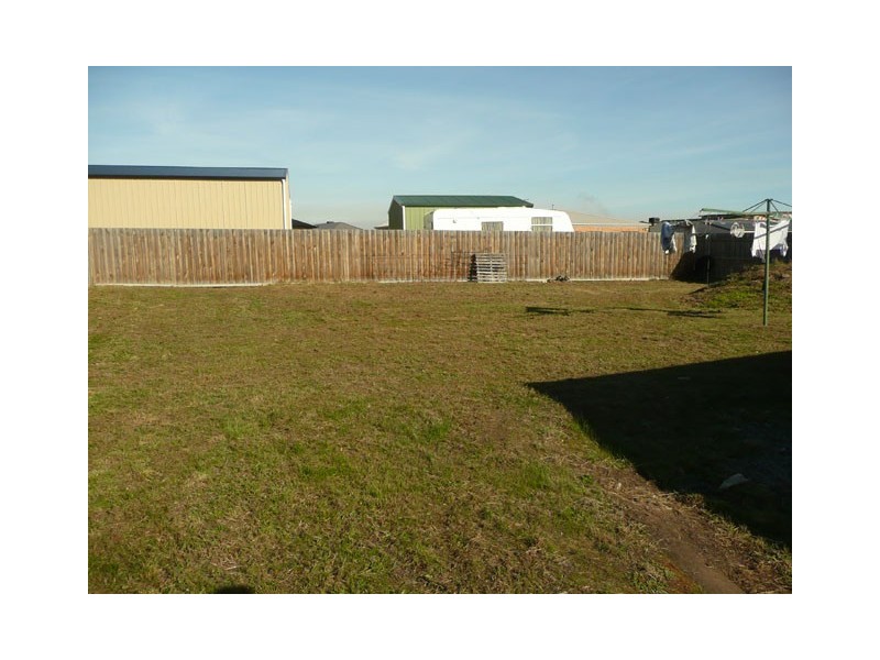 15 Wellington Drive, Traralgon VIC 3844