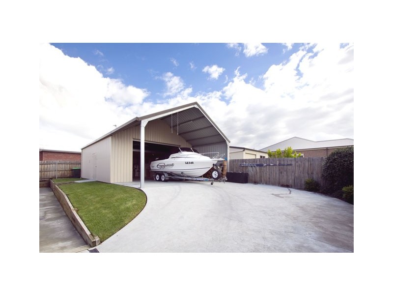 33 INDEPENDENT WAY, Traralgon VIC 3844