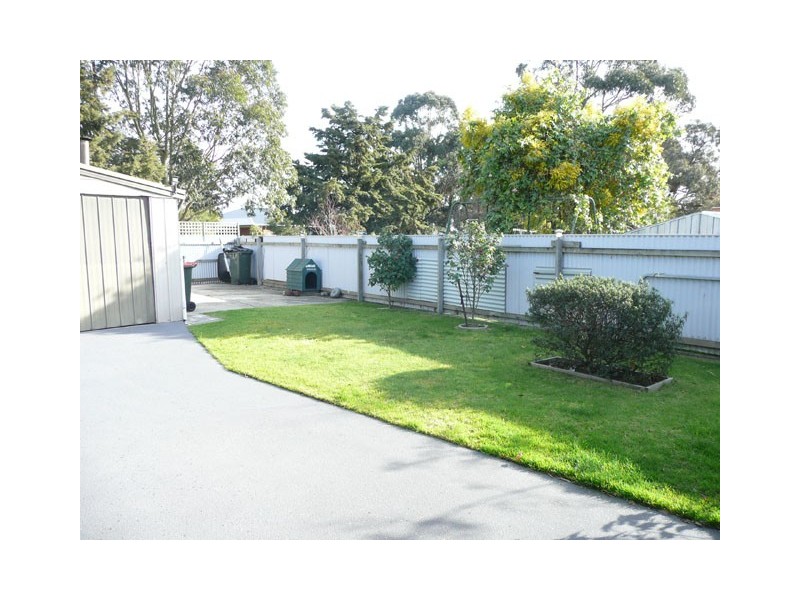 9 SUNSET PLACE, Traralgon VIC 3844