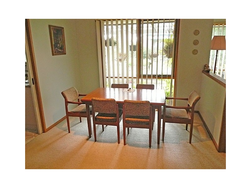 73 ELLAVALE DRIVE, Traralgon VIC 3844