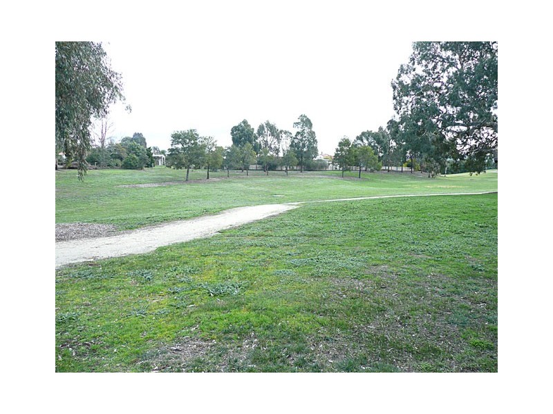 73 ELLAVALE DRIVE, Traralgon VIC 3844