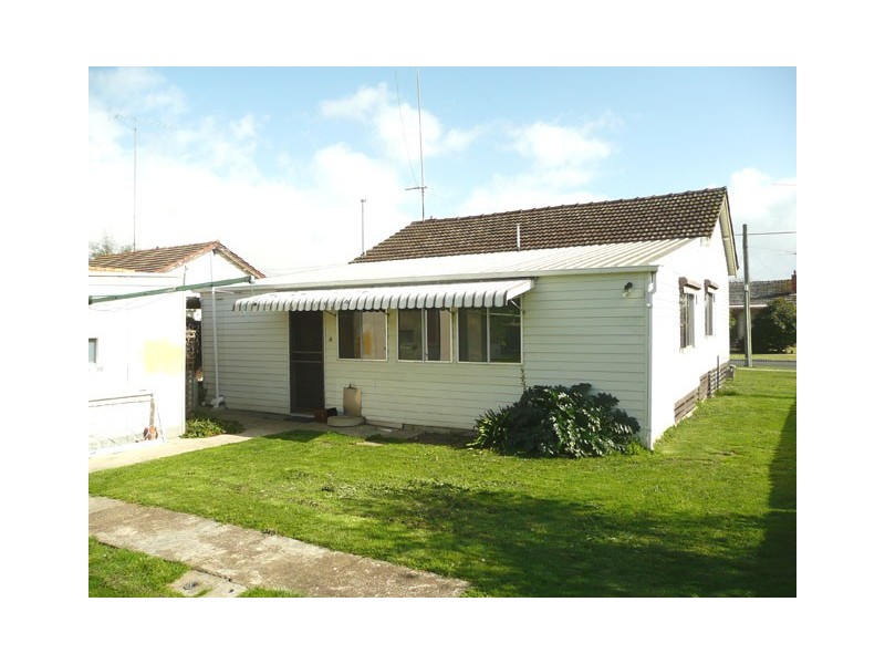 28 AMBROSE AVENUE, Traralgon VIC 3844