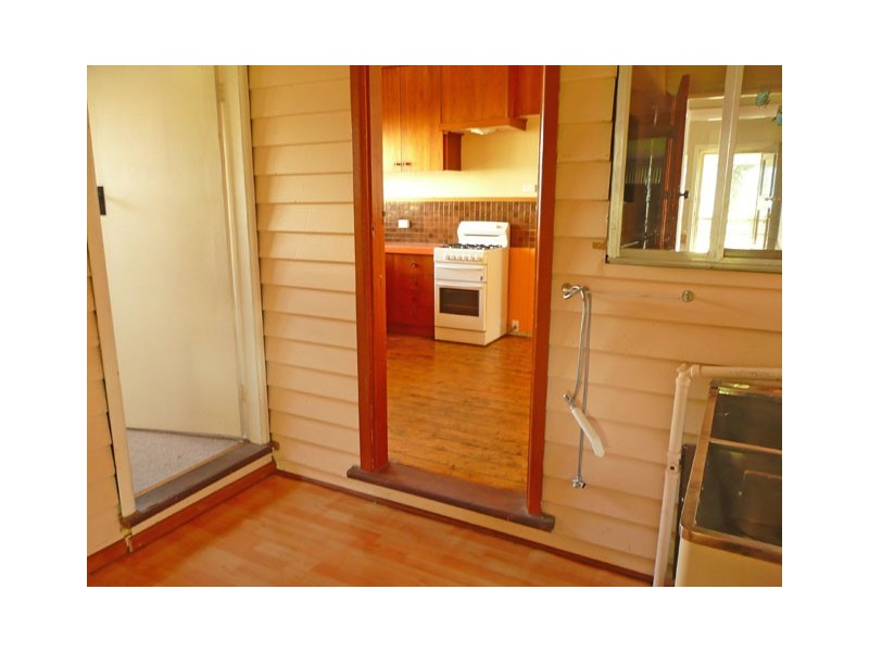28 AMBROSE AVENUE, Traralgon VIC 3844
