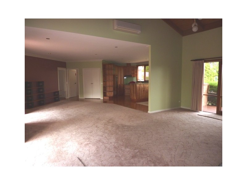 7 Hopkins Court, Yinnar VIC 3869