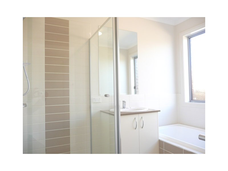 2 ASHLEIGH PLACE, Traralgon VIC 3844