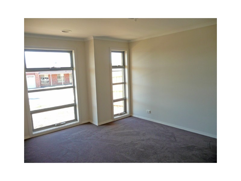 2 ASHLEIGH PLACE, Traralgon VIC 3844