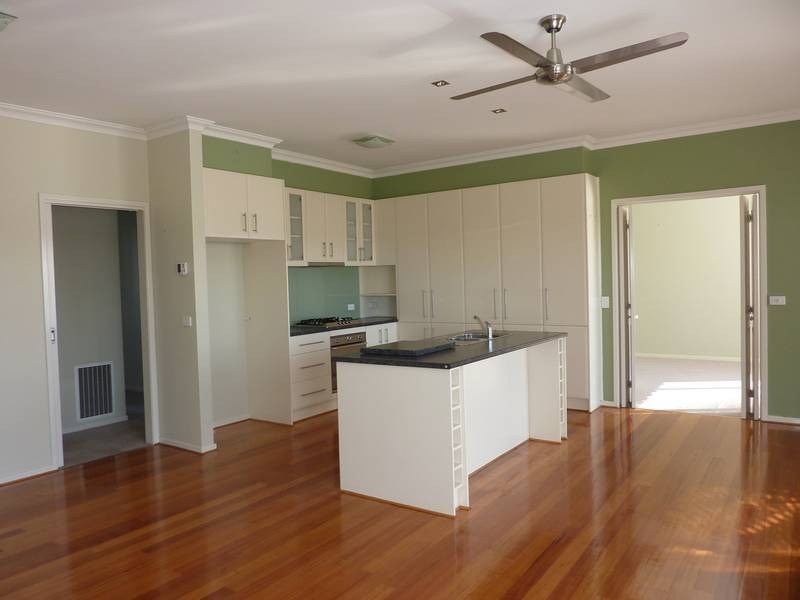 47 Bradman Boulevard, Traralgon VIC 3844