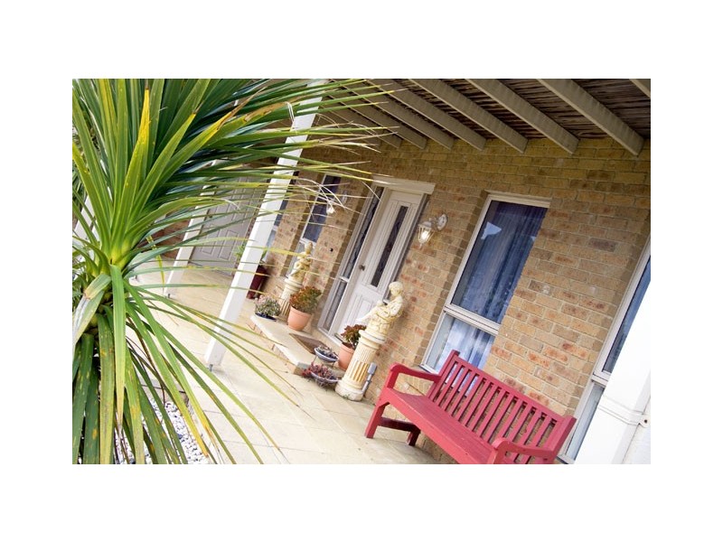 90 ELLAVALE DRIVE, Traralgon VIC 3844