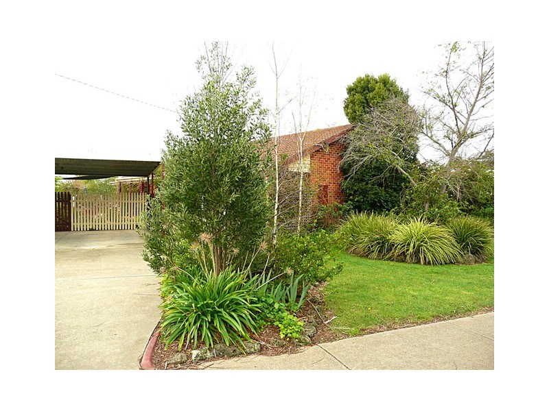 34 GEORGE STREET, Rosedale VIC 3847