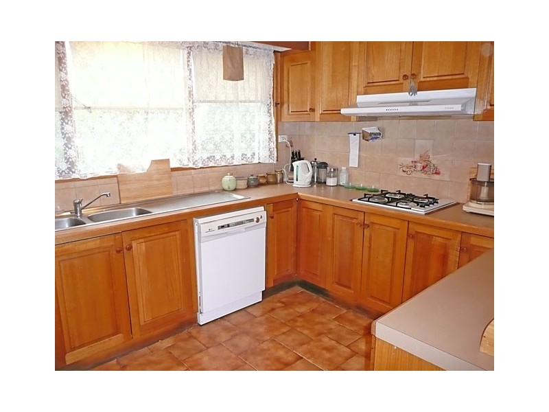 34 GEORGE STREET, Rosedale VIC 3847