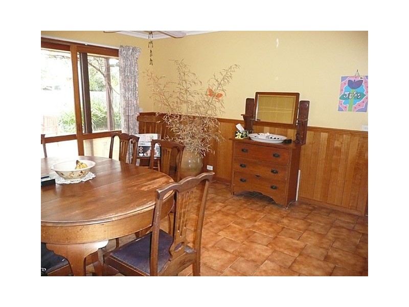 34 GEORGE STREET, Rosedale VIC 3847