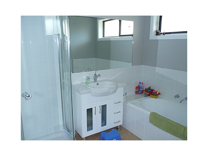 1 SALLY COURT, Traralgon VIC 3844