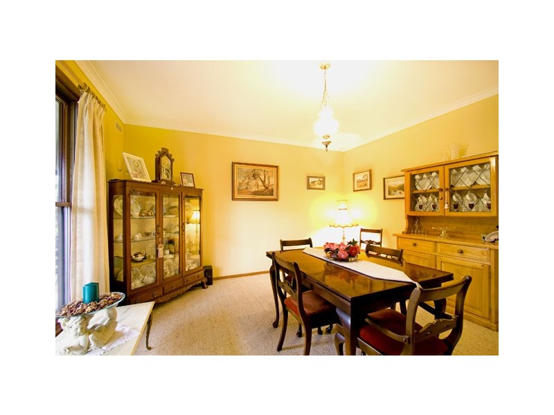 26 BELLE VIEW COURT, Rosedale VIC 3847